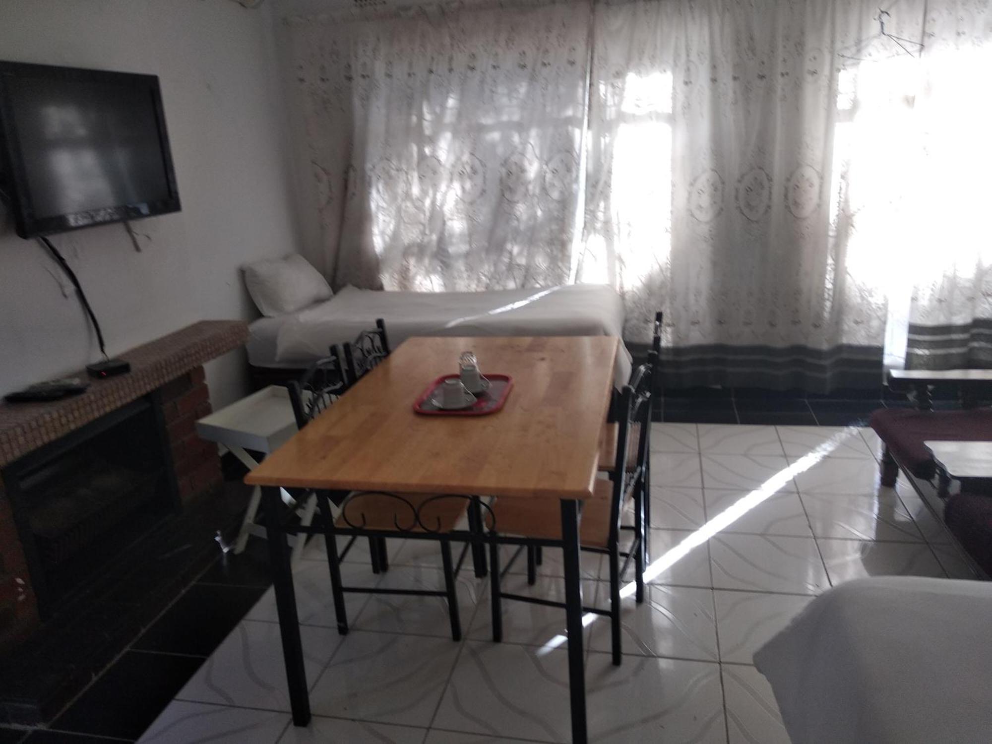 Brackendene Lodge Gaborone Esterno foto