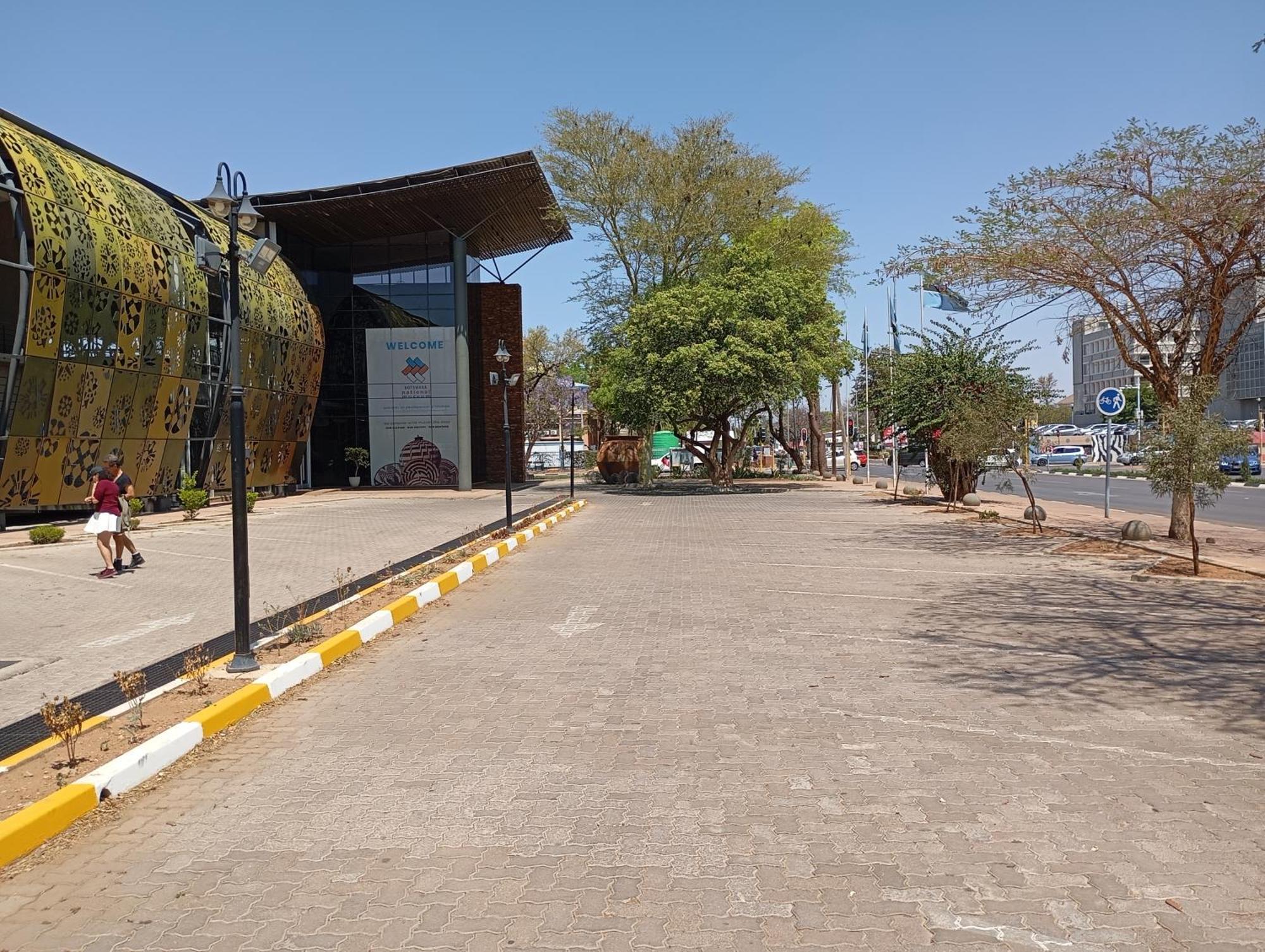 Brackendene Lodge Gaborone Esterno foto
